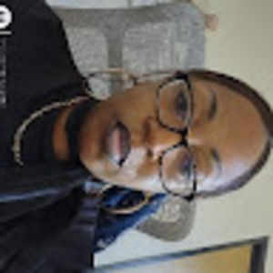 Meet your Posher, Queen